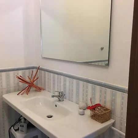 Bed & Breakfast La Muciara Valderice